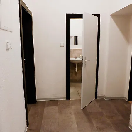 Homestay szállás Pohodovy Cas V Praze Na Letne A2 *